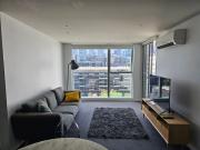 Fully furnished 2 bedroom Apartment on 888 Collins Street