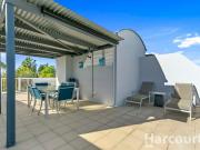 Fully Furnished 2 Bedroom Apartment on Esplanade