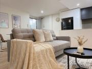 Fully Furnished 2 Bedroom Apartment with Rooftop BBQ...