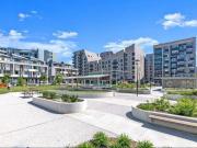 Fully Furnished 2B2B! WeChat: BoeyANTmover, KRL103,...