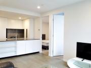 FULLY FURNISHED 2BED 1BATH APARTMENT IN HEART OF CBD