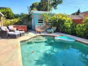 Fully furnished 3 Bedroom 2 Bathroom Pool Home in St....