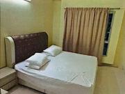 Fully Furnished 3r 2b Metropolitan Square Condo