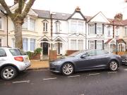 Fully Furnished 5 Bed, 3 Bath House East Ham, E6