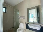 Fully furnished 5 unit aircond Auto gate Grill Cabinets etc