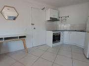 Fully furnished, air conditioning unit, walk to city