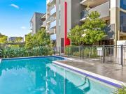 Fully furnished & airconditioned 2 Bedroom Apartment Fully furnished & airconditioned 2 Bedroom Apartment