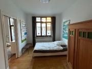 Fully Furnished Altbremer Apartment with Balcony &...