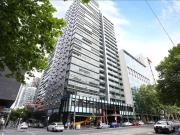Fully furnished and equipped: Melbourne Central Apartment