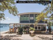 Fully Furnished Balmoral Beach Light, Airy Apartment