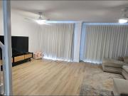 FULLY FURNISHED BEACHSIDE BEAUTY