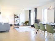 Fully furnished, beautiful, charming home in Frankfurt...