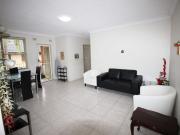 Fully Furnished Big Bedroom in 2 Bed unit for single...