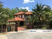 Fully Furnished Bungalow Mutiara Damansara pool