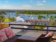 FULLY FURNISHED. CBD Living with Panoramic Mountain,...