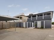 Fully Furnished City Fringe Convenience