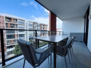Fully furnished Contemporary Apartment Living in the...