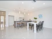 Fully Furnished Designer Home: 3 Bed, 2 Bath 2 Car Park...