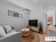 FULLY FURNISHED, DESIGNER STUDIO APARTMENT – BILLS INCLUDED!