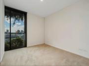 FULLY FURNISHED DUAL KEY APARTMENT AVAILABLE IN CENTRAL PARK