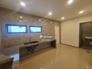 Fully Furnished Easily accessible to many highways, eg:...