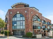 FULLY FURNISHED & EQUIPPED