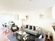 Fully Furnished Executive 3 Bedroom House in Surry Hills