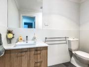 FULLY FURNISHED GRANNY FLAT