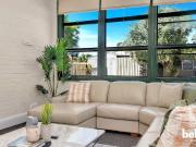 Fully furnished home– Close to Airport, CBD & Beaches