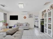 Fully Furnished. Ideal for Family & Students