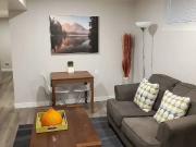 Fully Furnished Inner City Suite Short or Long Term Rental