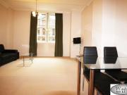 Fully Furnished Large 1 Bedroom Apartment in Sydney CBD