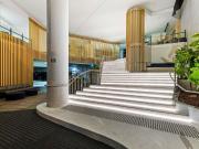 Fully Furnished* Luxury Top Floor Apartment Move In...