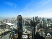 Fully furnished luxurious cloud residence in the heart...