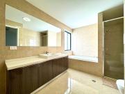 Fully Furnished Luxury 5 Bedroom Home in Daisy Hill, QLD...