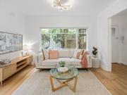 Fully Furnished Luxury Apartment!