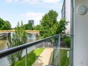 Fully furnished luxury apartment with balcony in...