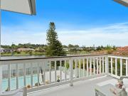FULLY FURNISHED LUXURY LIVING