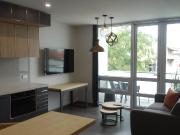 Fully Furnished Luxury Semaphore Apartment
