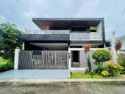 Fully furnished Modern Asian house Two storey with...