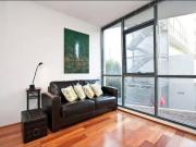 Fully Furnished Modern Split Level 2 Bedroom Townhouse...