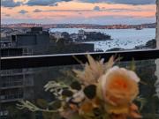 FULLY FURNISHED modern two bedroom apartment with... FULLY FURNISHED modern two bedroom apartment with...