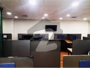 Fully Furnished Office Area 850 Square Feet Corporate...