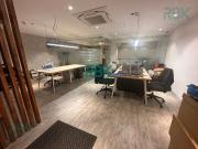 Fully Furnished Office with Internet in Valero St,...