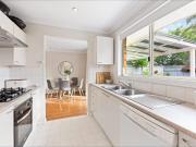 FULLY FURNISHED – Peaceful Park side Townhouse!