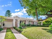 FULLY FURNISHED. PRIME TOWN LOCATION