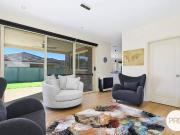 FULLY FURNISHED QUALITY FAMILY HOME WITH A POOL!