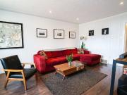 Fully furnished & renovated bungalow in Parkdale