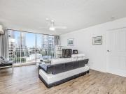 Fully Furnished Riverside Apartment in the Heart of...