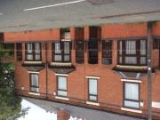 Fully furnished rooms available. 10 mins from uni